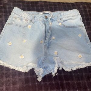 Flower shorts